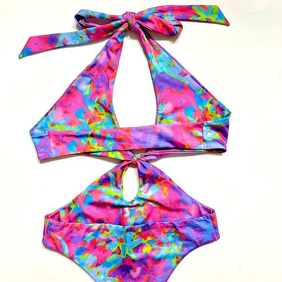 Neena One-Piece Swimsuit Cutout Tie-Dye Halter Monokini Size S - Picture 2 of 9